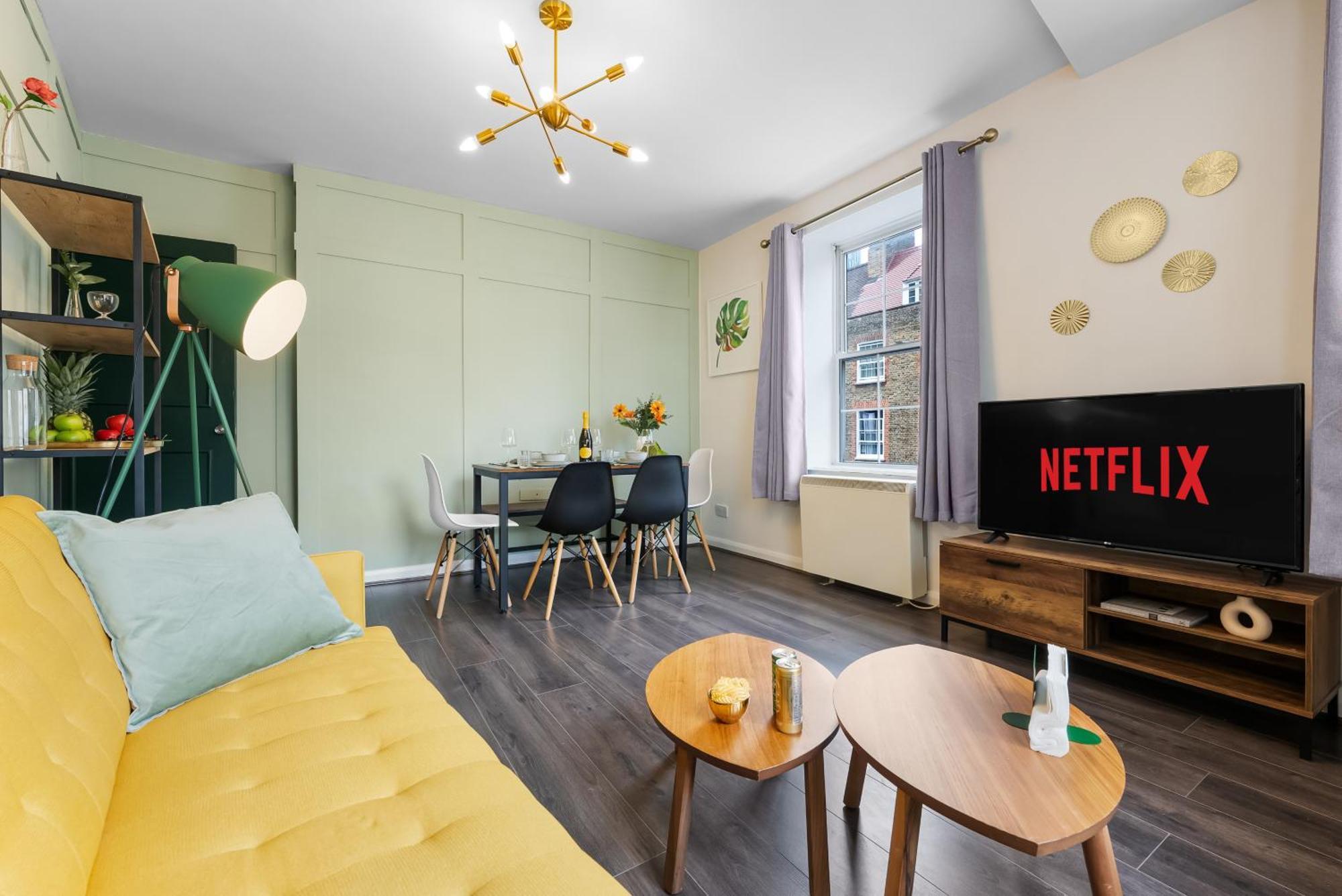 Chic 2 Bedroom Apartment Near Liverpool Street By Gold Stays ลอนดอน ภายนอก รูปภาพ