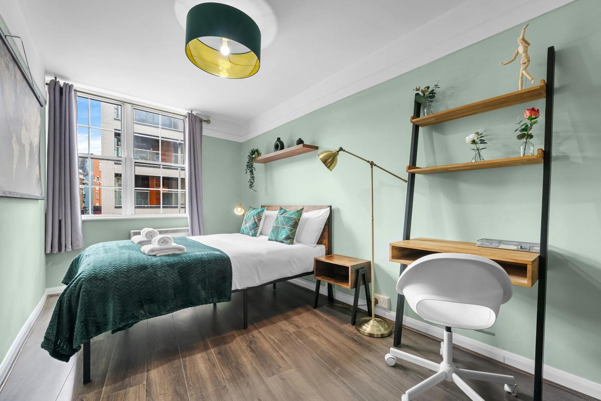 Chic 2 Bedroom Apartment Near Liverpool Street By Gold Stays ลอนดอน ภายนอก รูปภาพ